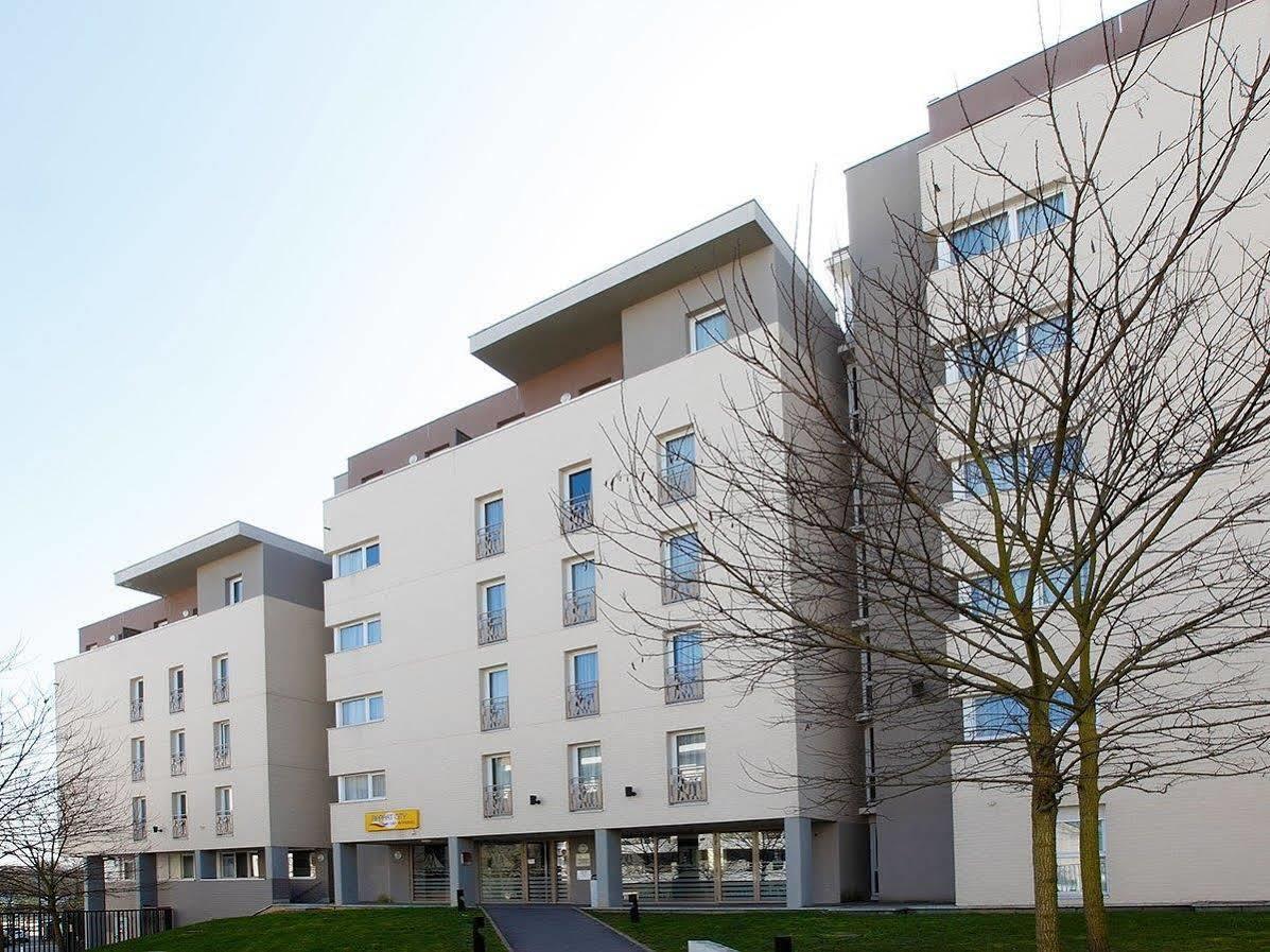 Appart'City Pontoise Cergy-Le-Haut Esterno foto