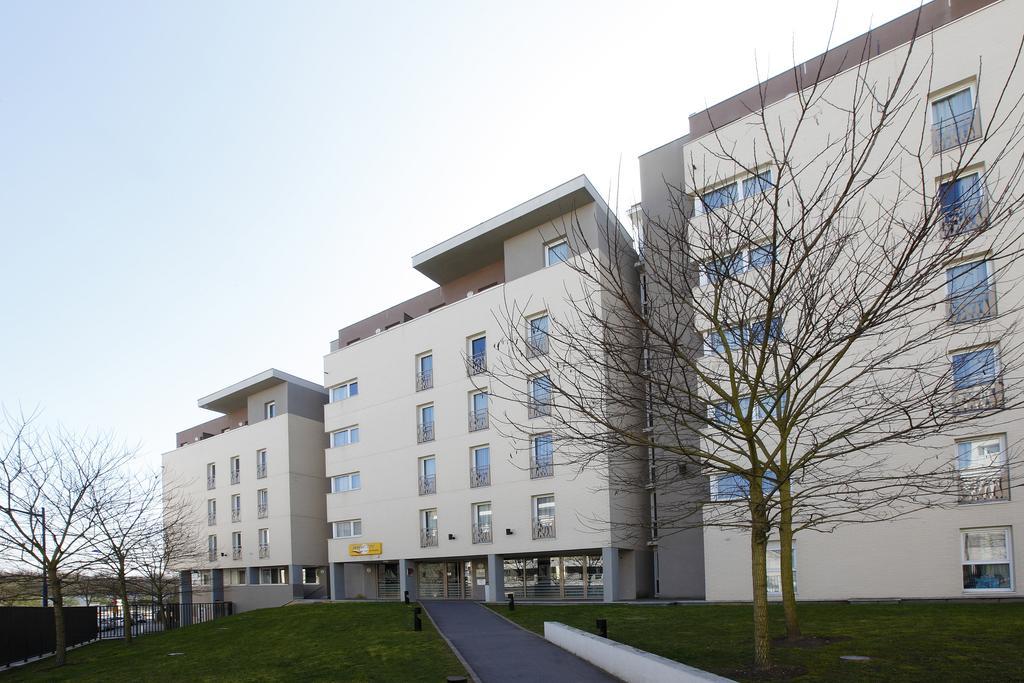 Appart'City Pontoise Cergy-Le-Haut Esterno foto